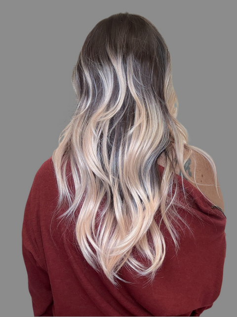 APRIL (Apricot Brunette)