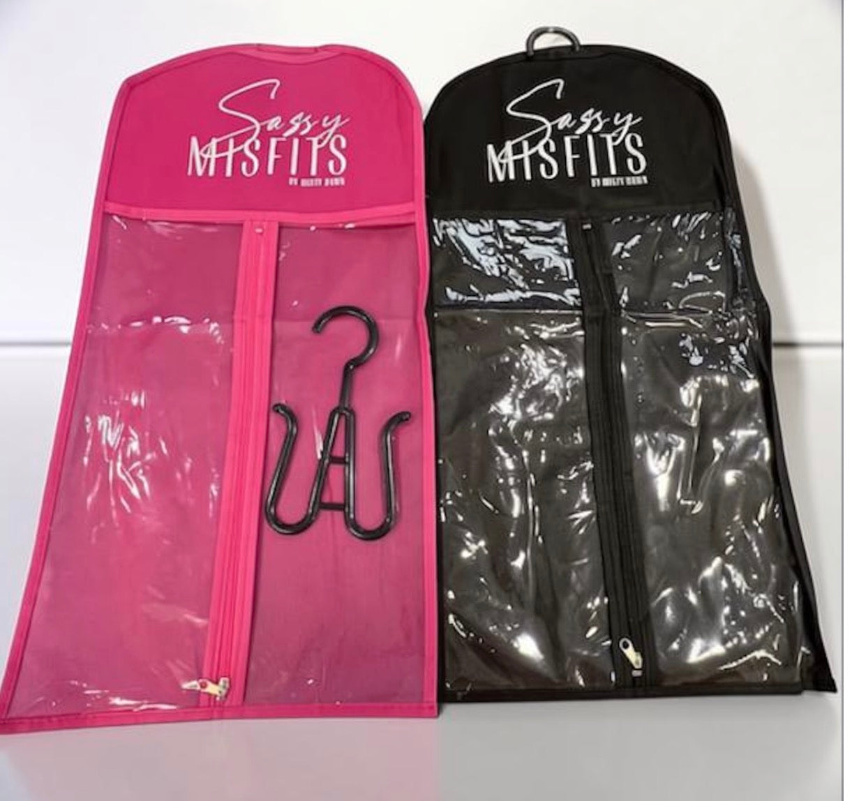 Sassy Hanging Storage Bag