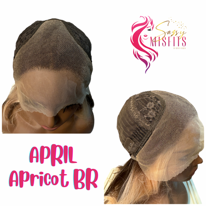 APRIL (Apricot Brunette)