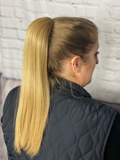 PONYTAIL #18